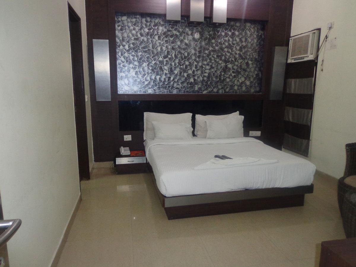 Cartel Palace Delhi  Exterior photo